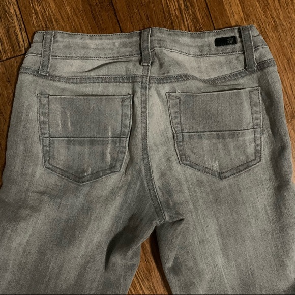 Jessica Simpson LR Zip Ankle Skinny Gray Jeans - Picture 6 of 8